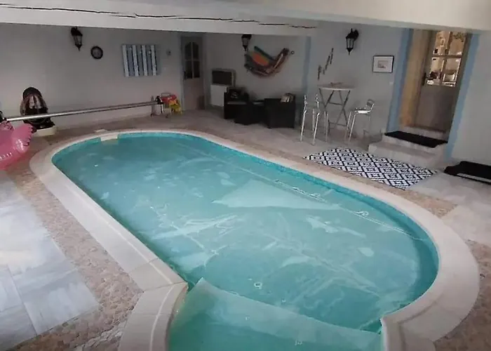 Hôtels Exceptionnels à Saint Gatien des Bois